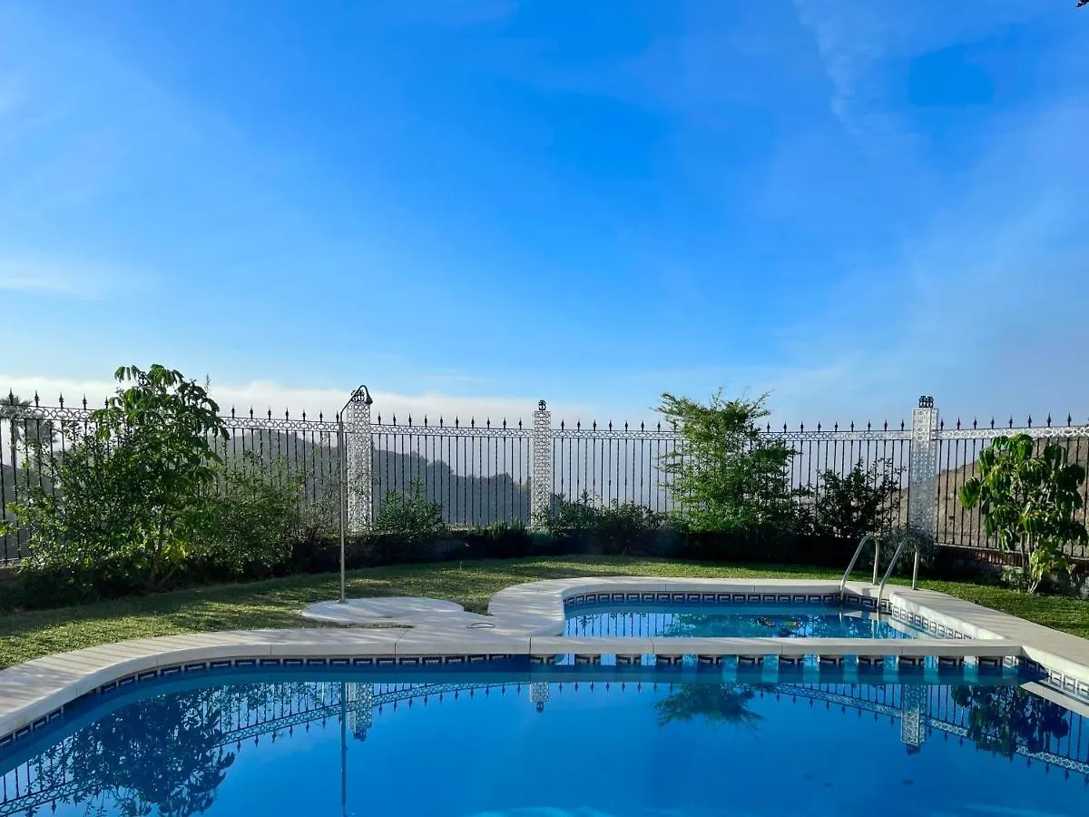Lodge Alojamiento Con Encanto En Malaga